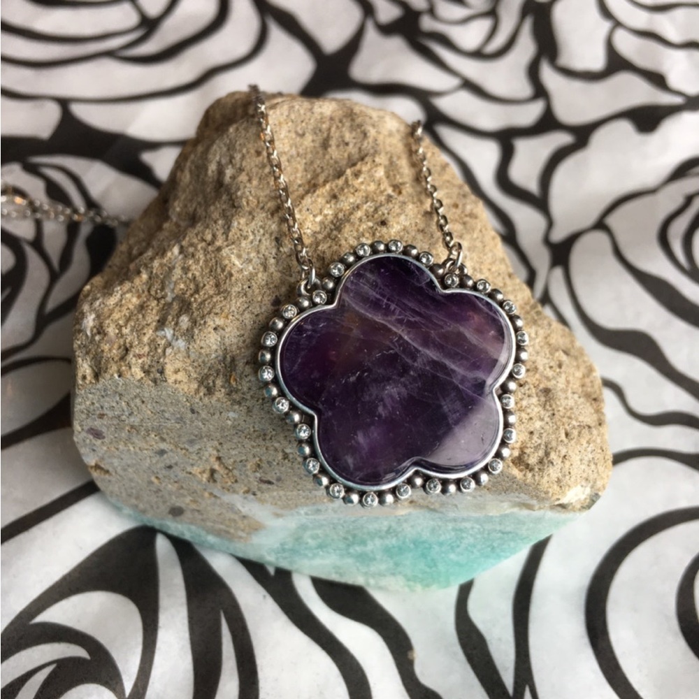 New Brighton Twinkle La Fleur African Amethyst Fower Necklace